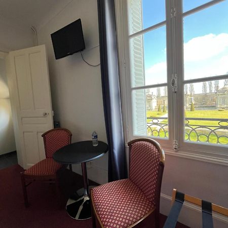 Hostellerie Le Griffon Blérancourt Екстериор снимка