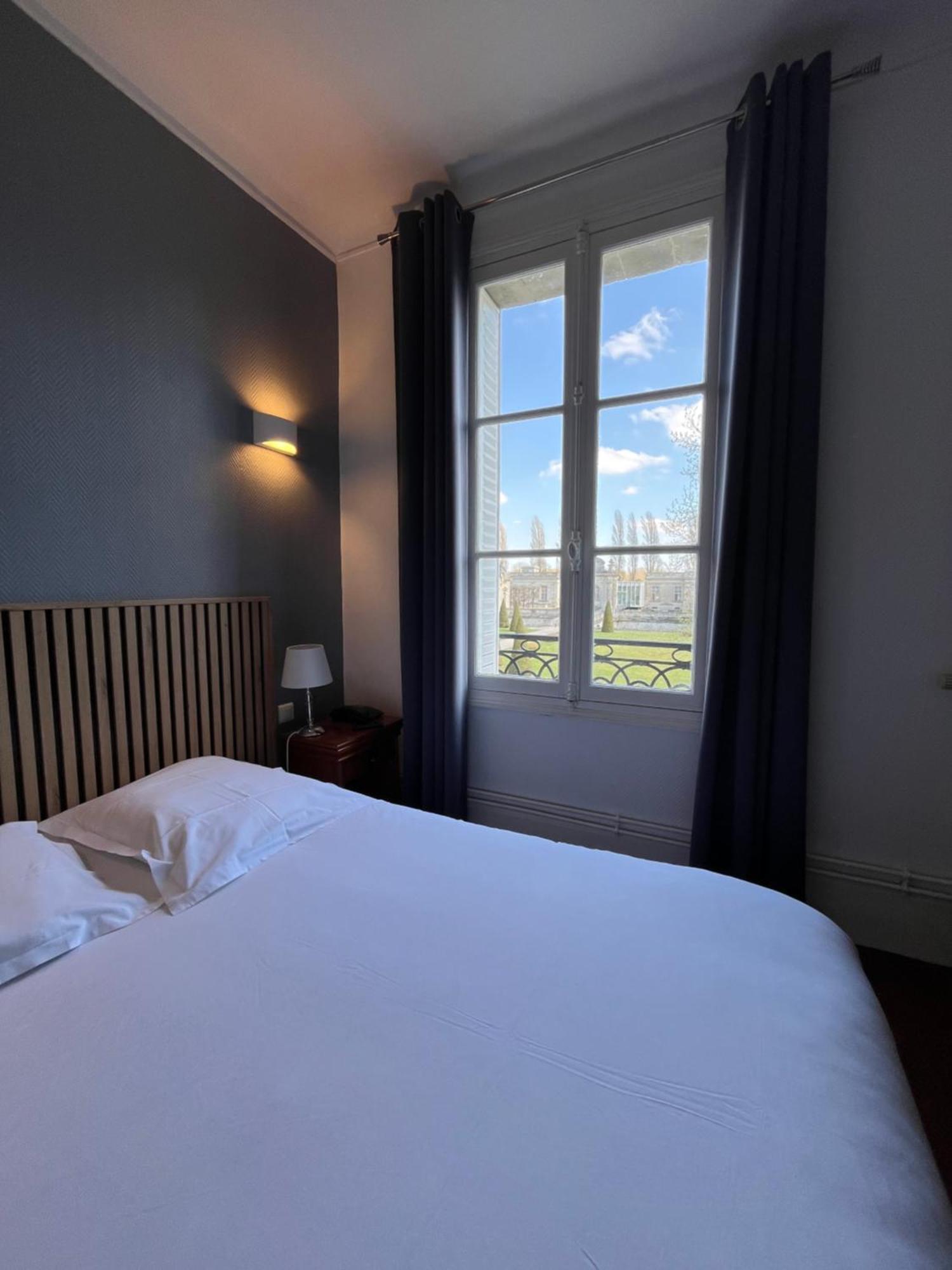 Hostellerie Le Griffon Blérancourt Екстериор снимка